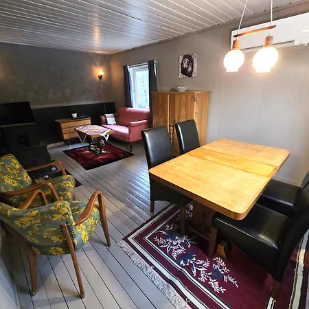 Cozy House In Velfjord * Saus