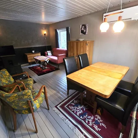 Cozy House In Velfjord Saus